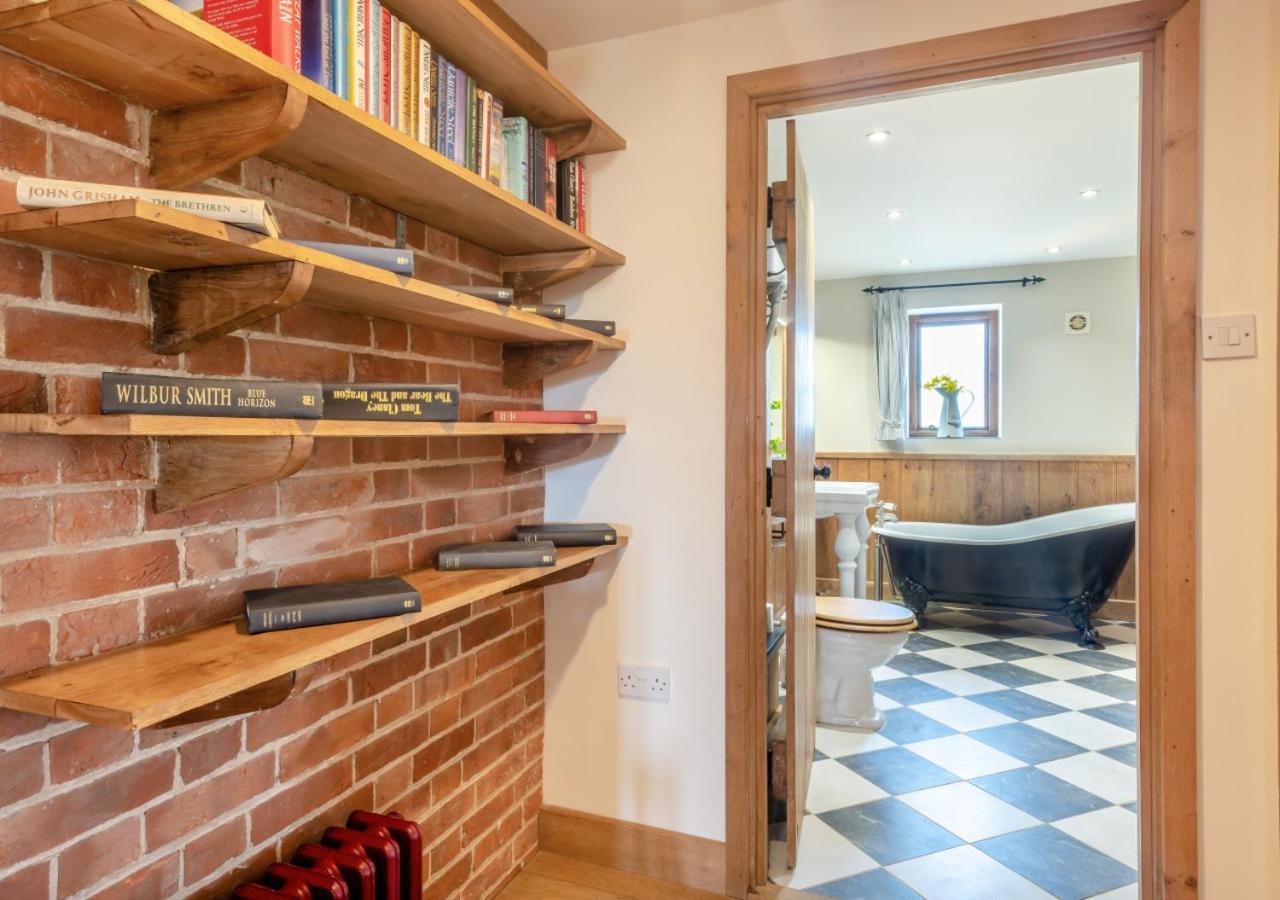 Elms Barn Villa Wangford Luaran gambar